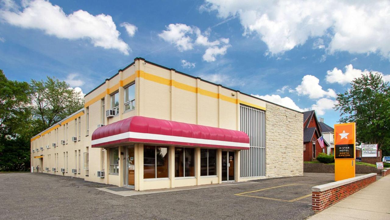 M Star - Hall Of Fame Inn North Canton