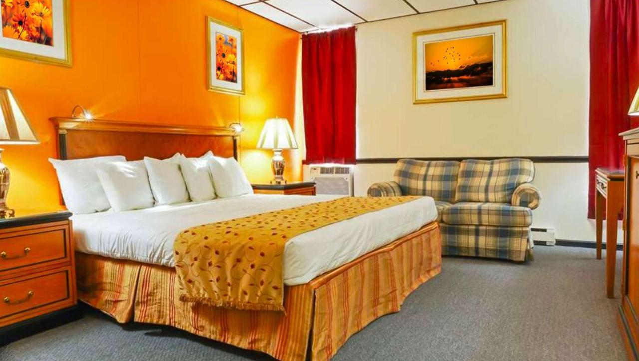 M Star - Hall Of Fame Mini-hôtel North Canton